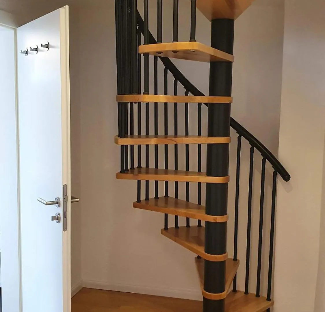 Modern 2.5 Bedroom Duplex Apartment Near Messe, Airport, Arena Dusseldorf